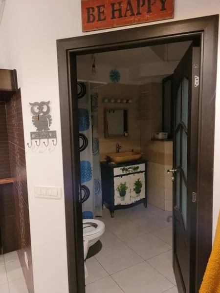 Calea Victoriei, Stirbei Voda, Cismigiu, apartament 2 camere cu balcon,